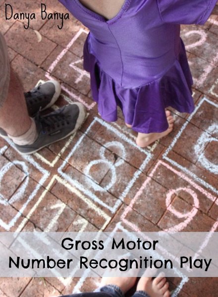 Gross Motor Number Recognition Play