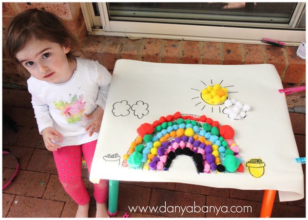 Easy Pom-Pom Rainbow Sensory Bin – Fine Motor Work for Kids